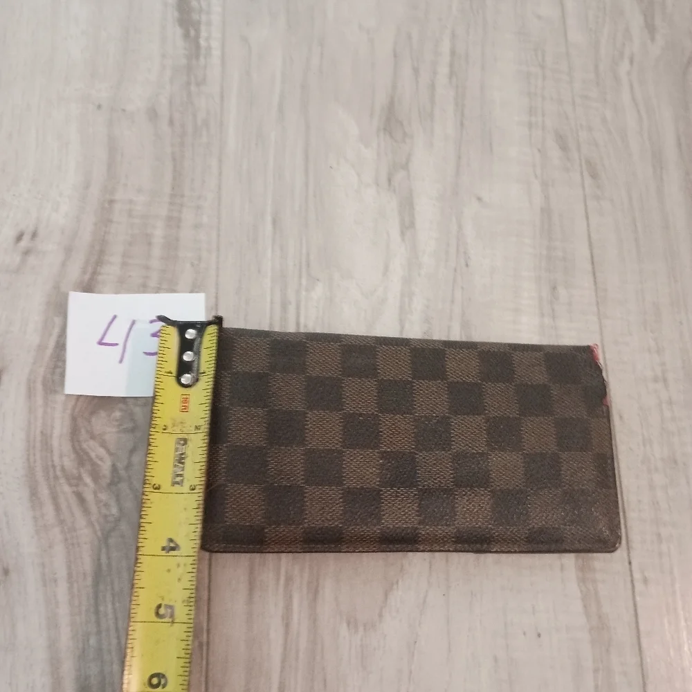 Authentic Louis Vuitton Damier Wallet Brown for Men's Wallets